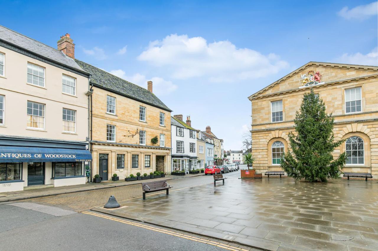 Oxfordshire Living - The Spencer Apartment - Γούντστοκ Εξωτερικό φωτογραφία